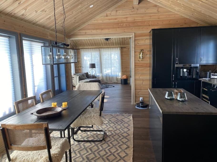 Spacious And Stylish Mountain Lodge - Geilo Eksteriør billede